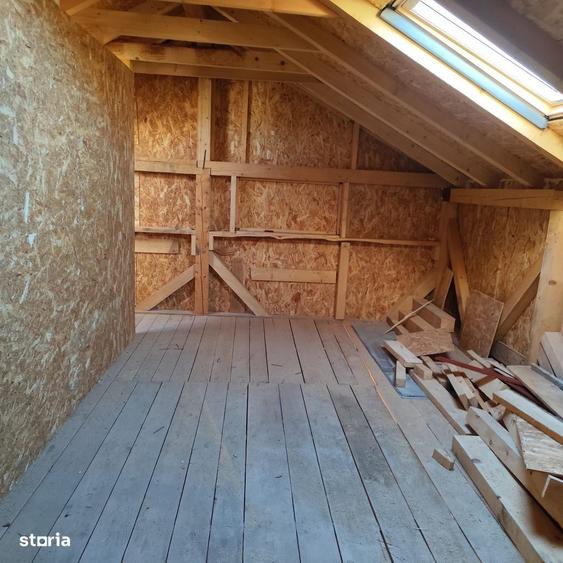 Casa separata cu pivnita si pod utilizabil in mediul rural - 5