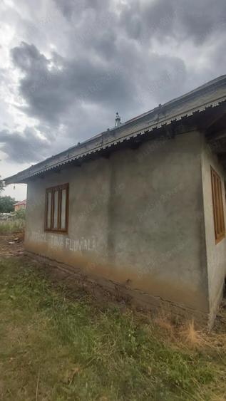 Casa cu teren - satul malu alb - 3