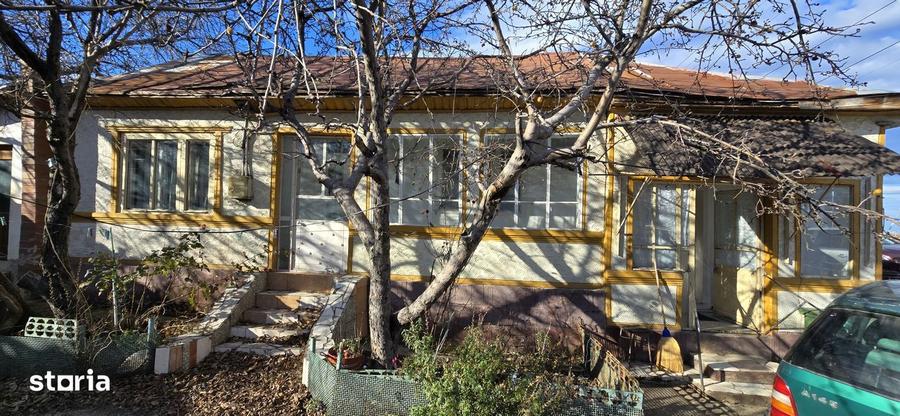 Casa Beciu de vanzare, la 2 km de Odobesti si 12 de Focsani - 13