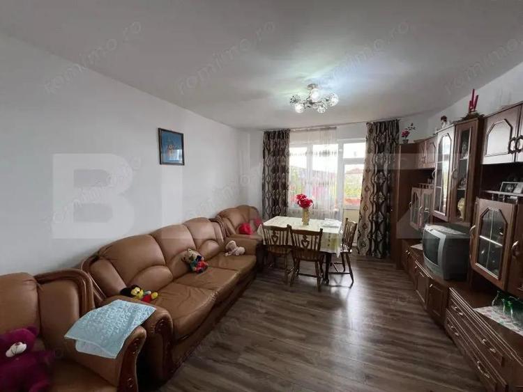 Apartament ultra-spatios de 3 camere, decomandat, 80 mp - 1