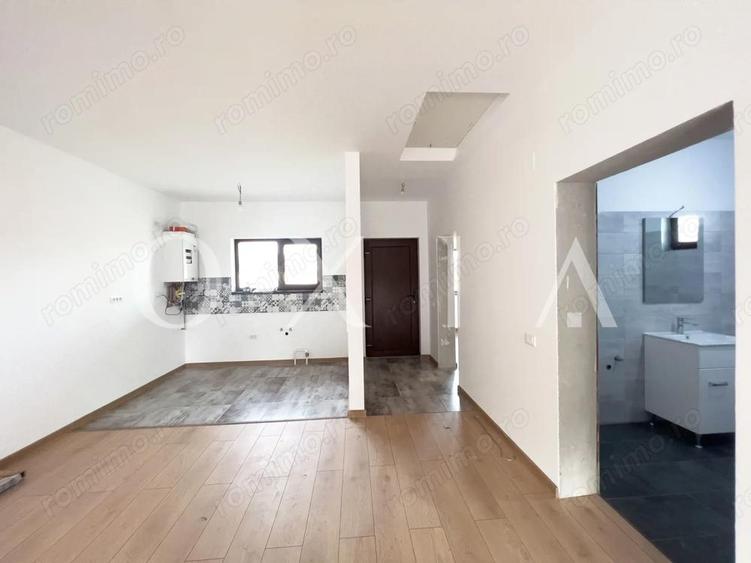 OX715 Valery 3 - aproape de principala - 1