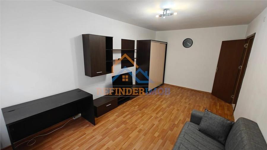 Vanzare apartament 2 camere zona Crangasi  - - 5