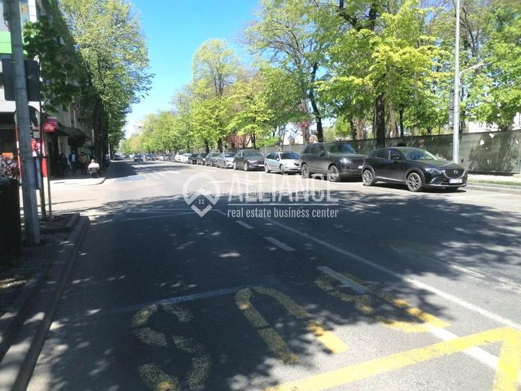 CENTRU (COD10) - BULEVARDUL TOMIS Spatiu birouri 70 mp, et.2