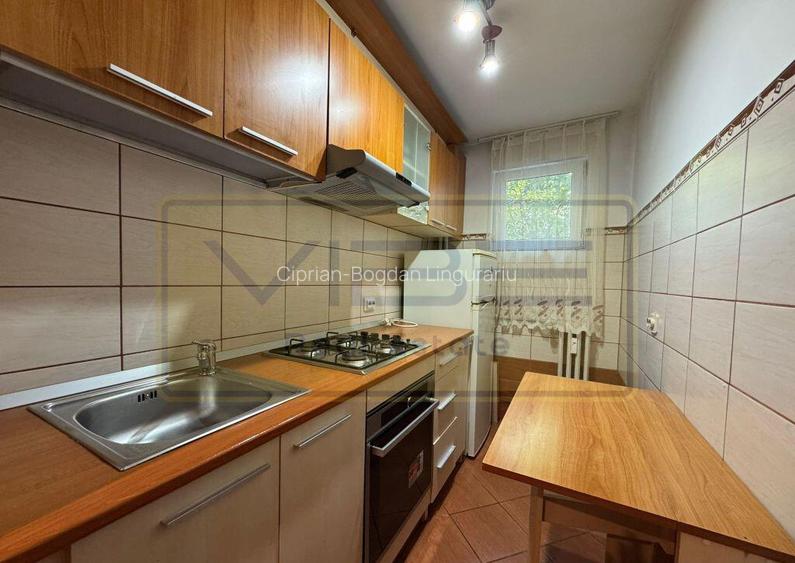 Apartament 2 camere decomandat Tatarasi - Blv V. Lupu
