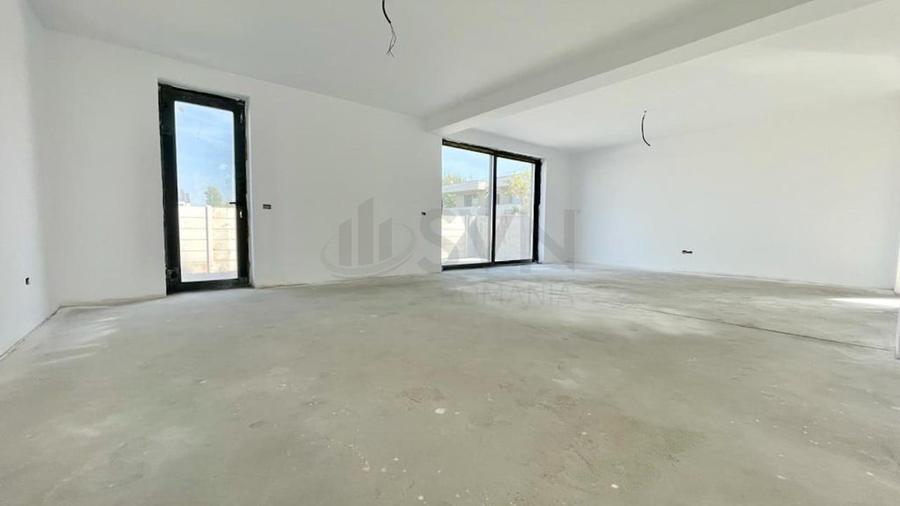 REV2002487 Casa superba 6 camere cu teren 350 mp - 3