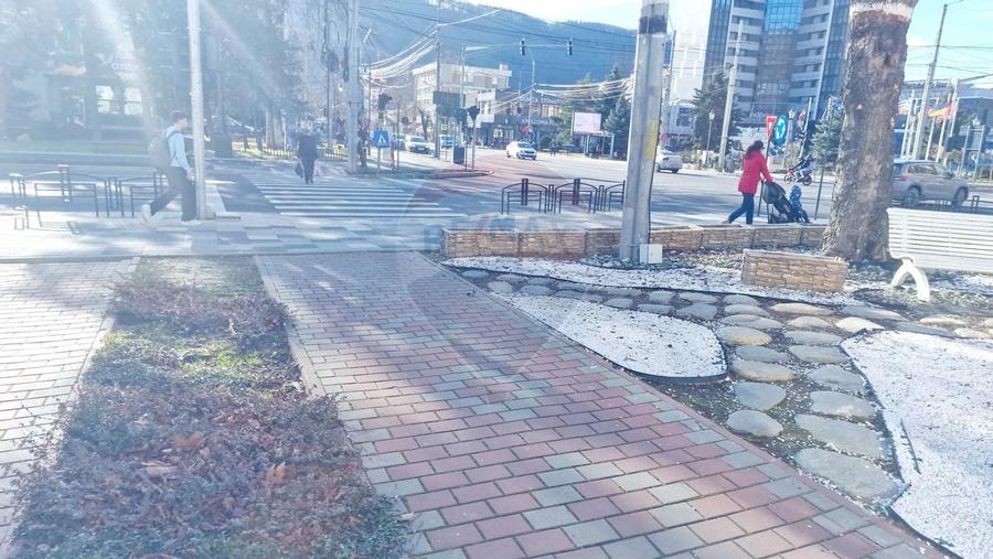 Spațiu comercial de vânzare în zona Central - 5