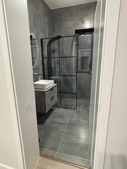 Apartament premium 3 camere prima inchiriere balcon 9 mp C. Cisnadiei - 1