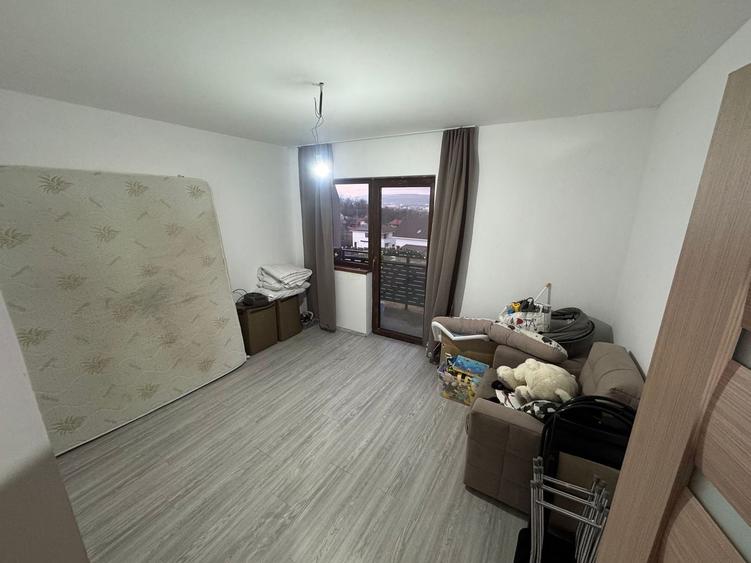 Casa tip duplex 102 mp, finisat, Dezmir partea de jos - 6