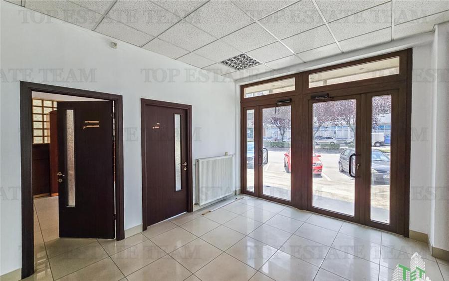 Cladire Targoviste de inchiriat, optim birouri, cabinete med - 36