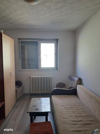 Feldioara - strada Brazilor, Apartament cu 2 camere decomandat - 52 mp - 1