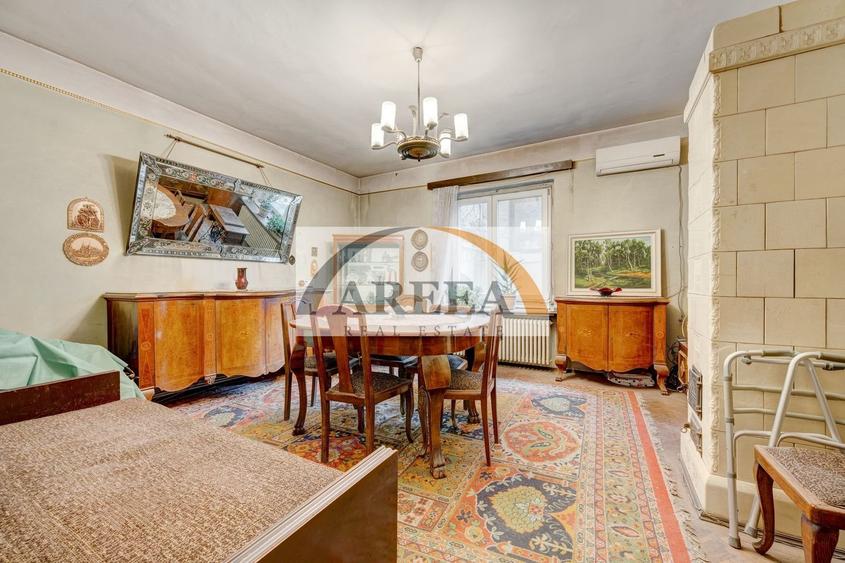 Ultracentral - zona Polona - 3 camere cu dependinte si GARAJ propriu - 1