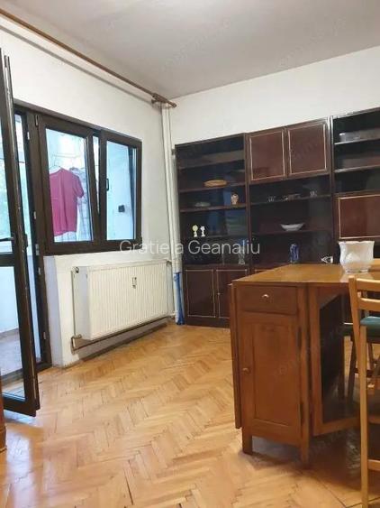 Garsoniera, 35 mp, metrou, pet-friendly, Titan Garsoniera, 35 mp, metrou, pet-friendly, Titan