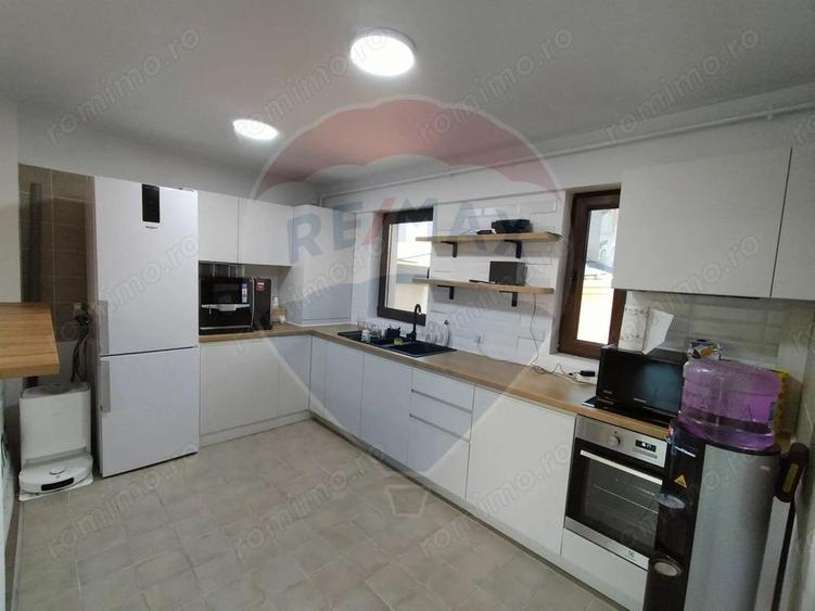 Pta Unirii - 96 mp Spa?iu de birouri / rezidential + 1 loc parcare - 7