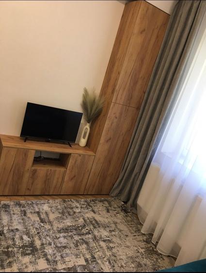 Inchiriez garsoniera langa piata Astra - 3