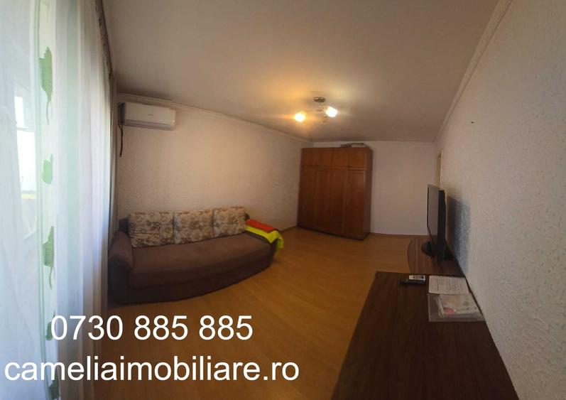 Garsonieră decomandată în Gorjului