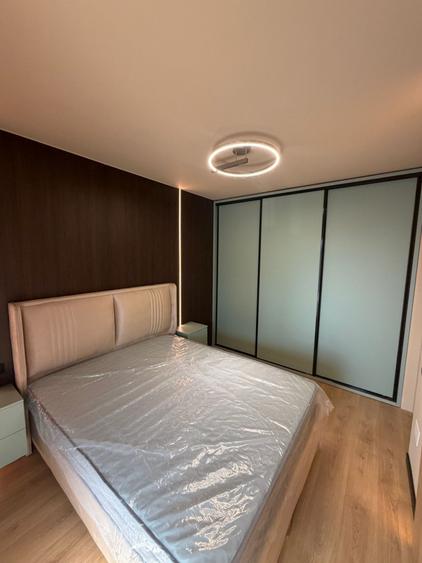 Apartament cu 2 camere semidecomandat, mobilat în Florești