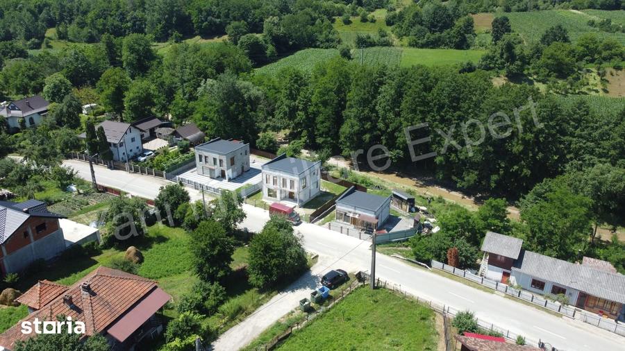Casă cu 1 camere cu Teren 220 Mp în Băiculești
