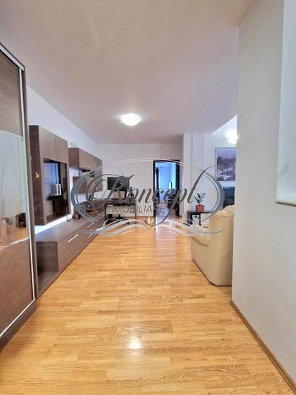Apartament cu 2 camere semidecomandat, mobilat în Andrei Mureșanu