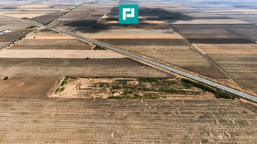Teren agricol extravilan de 63593 mp, în Periferie