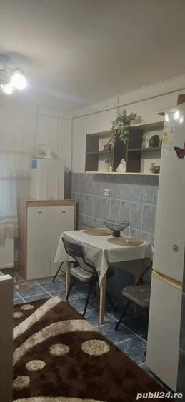 Apartament cu 2 camere semidecomandat în Lidia