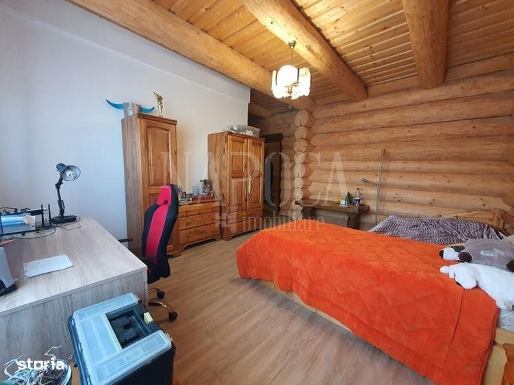 Casă cu 4 camere în Central