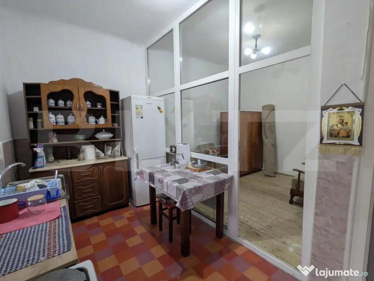 Casă cu 2 camere cu Teren 270 Mp în Iris
