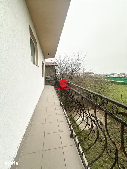 Spațiu comercial, de 300 mp, în Costinești