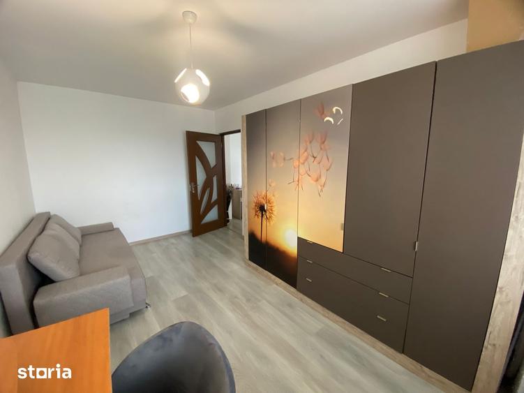 Apartament cu 3 camere semidecomandat în Bulgaria