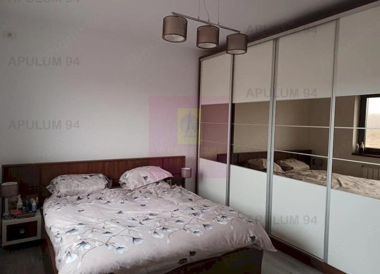 Casă cu 4 camere cu Teren 568 Mp în Săbăreni
