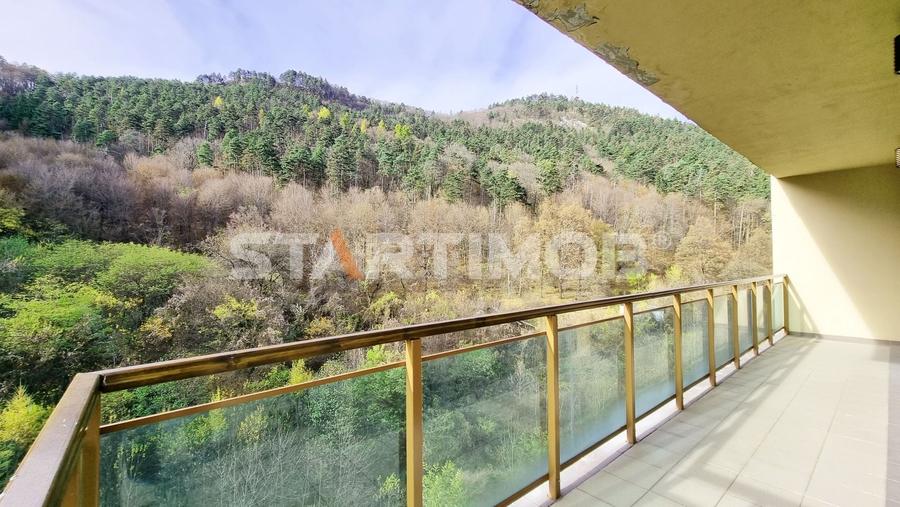 Apartament cu 2 camere decomandat în Răcădău
