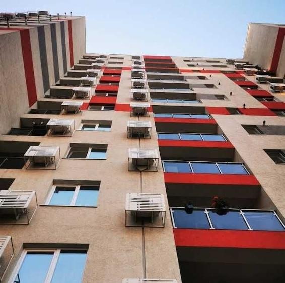 Apartament cu 2 camere decomandat în Păcii