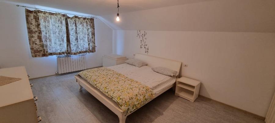 Casă cu 5 camere cu Teren 2040 Mp în Central