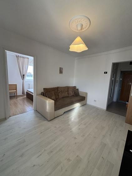 Apartament cu 2 camere în Olteniței
