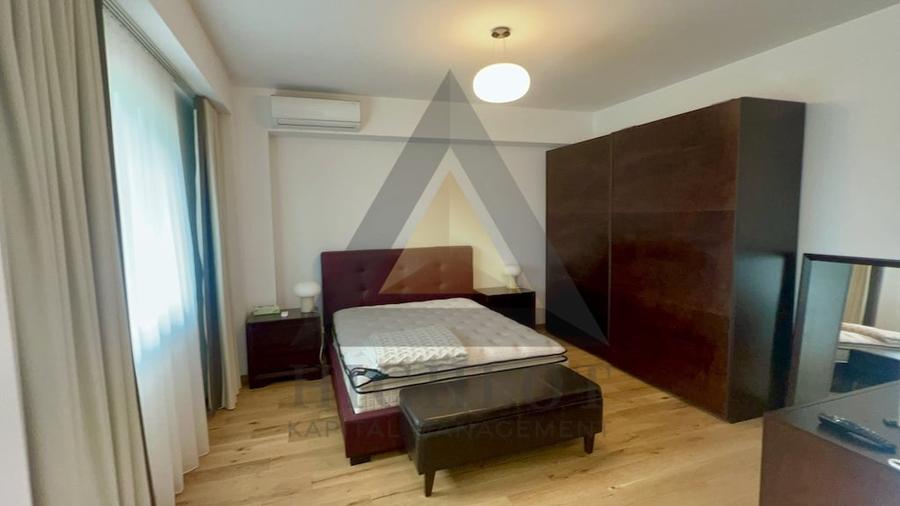 Casă individuală cu 5 camere cu Canalizare în Corbeanca