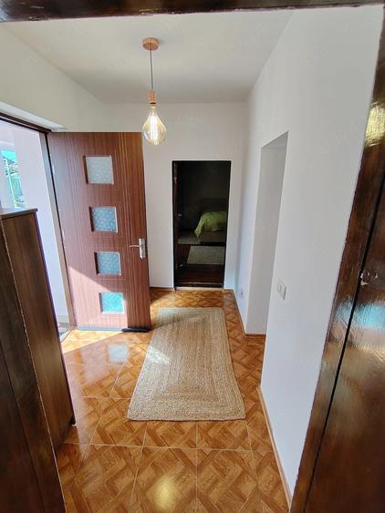 Casă cu 3 camere cu Teren 1500 Mp în Ianova