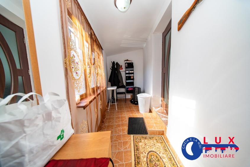 Casă individuală cu 4 camere cu Teren 187 Mp în Monumentului