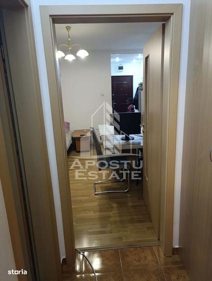 Apartament cu 2 camere semidecomandat, mobilat în Bălcescu