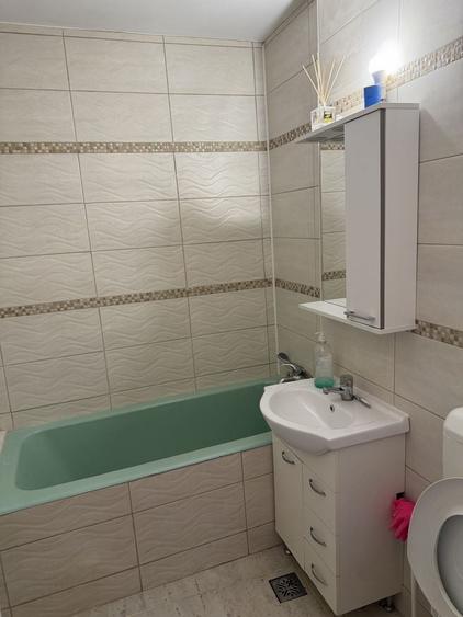 Apartament cu 2 camere semidecomandat în Muncii