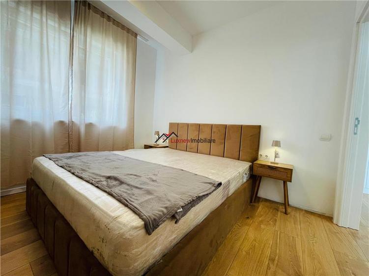 Apartament cu 2 camere semidecomandat, mobilat în Florești