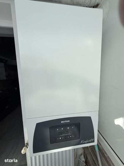Apartament cu 3 camere decomandat în Calea Galați