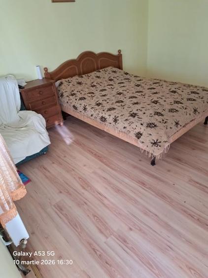 Casă individuală cu 4 camere cu Canalizare în Sud-Vest