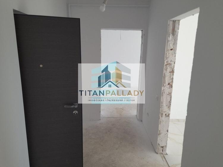 Apartament cu 2 camere decomandat în Titan