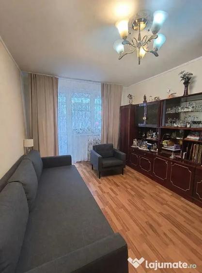 APARTAMENT 3 CAMERE DECOMANDAT - 10