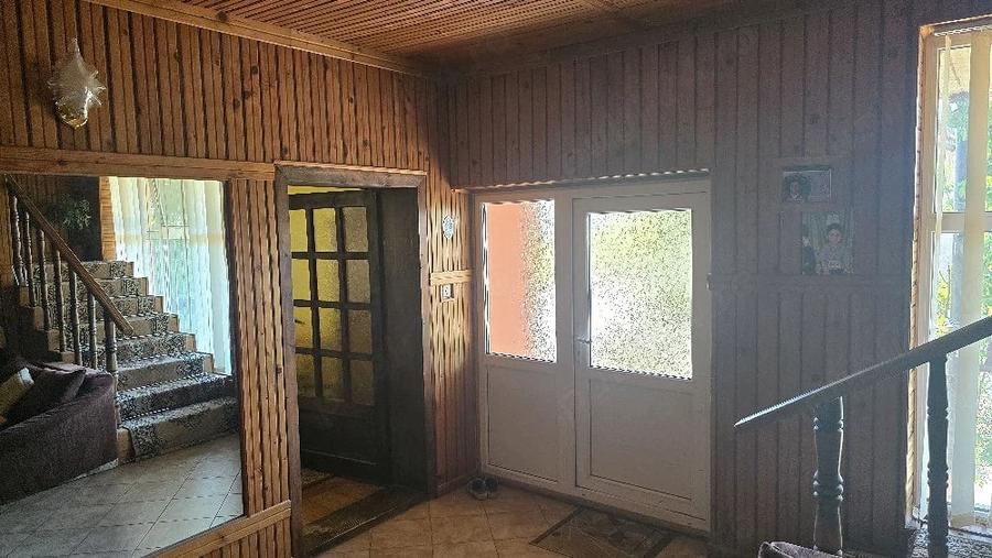 Casă cu Teren 2200 Mp în Dudeștii Vechi