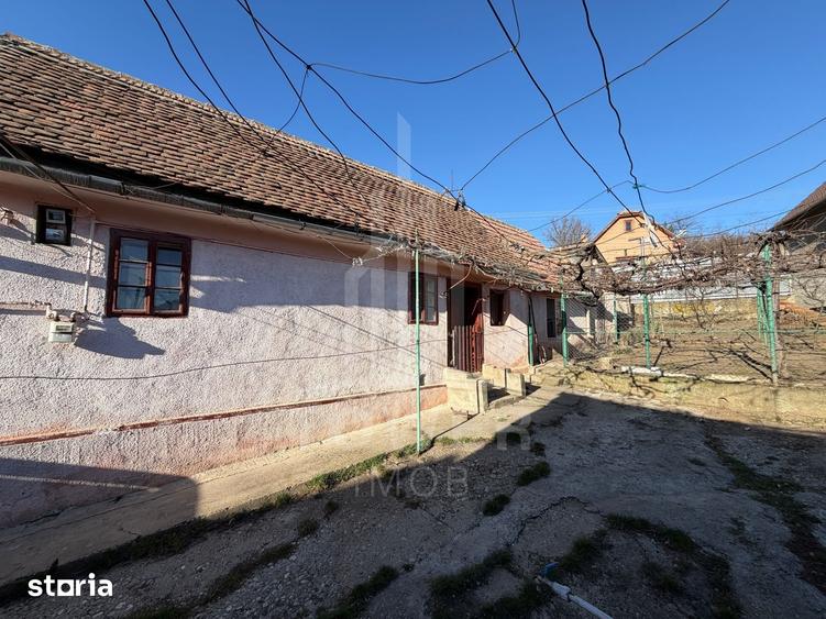 Casă cu 2 camere cu Teren 259 Mp în Central