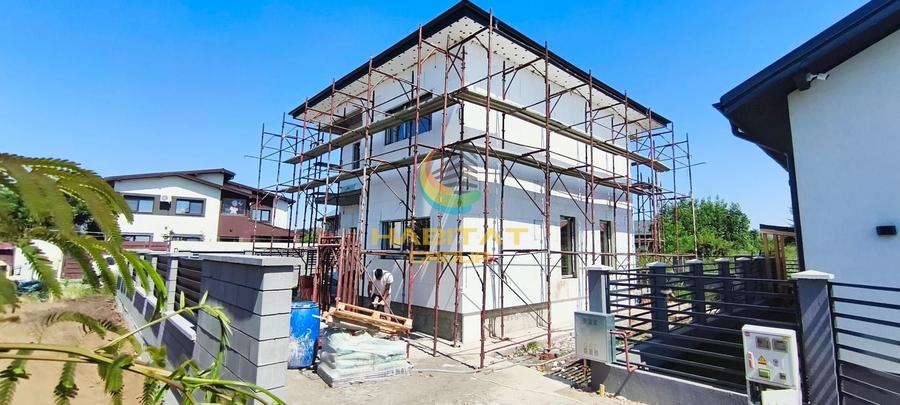 Casă individuală cu 4 camere cu Canalizare în Berceni