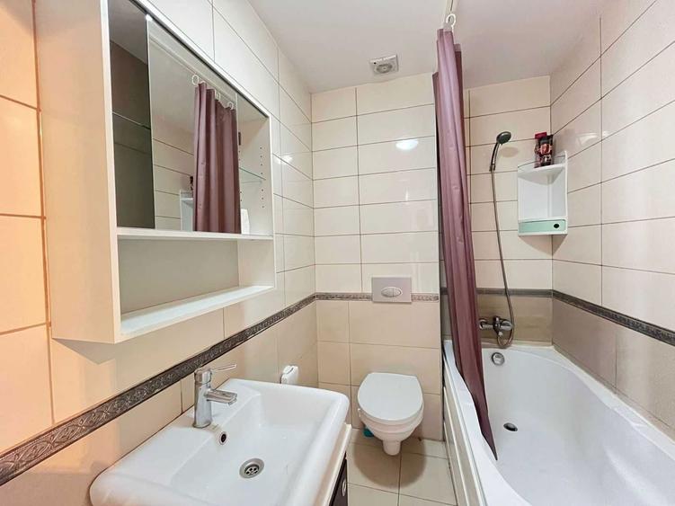 Apartament cu 2 camere decomandat în Crețuleasca