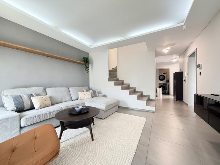 Duplex cu 4 camere cu Canalizare în Dumbrăvița