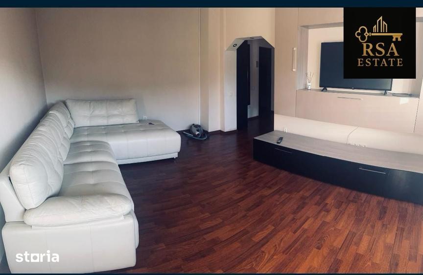 Apartament cu 3 camere decomandat în Lenin Sud