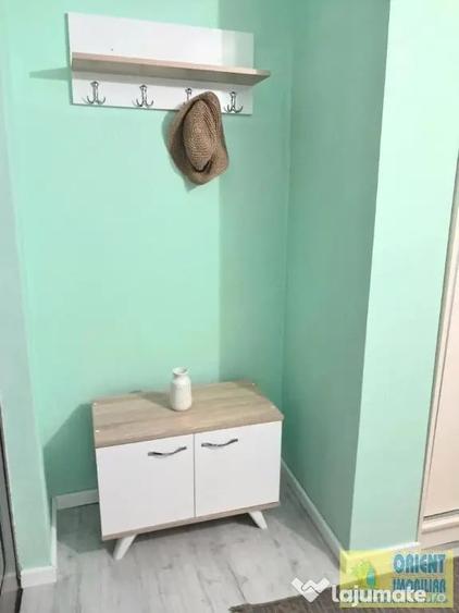 Apartament cu 2 camere decomandat în Casa de Cultură